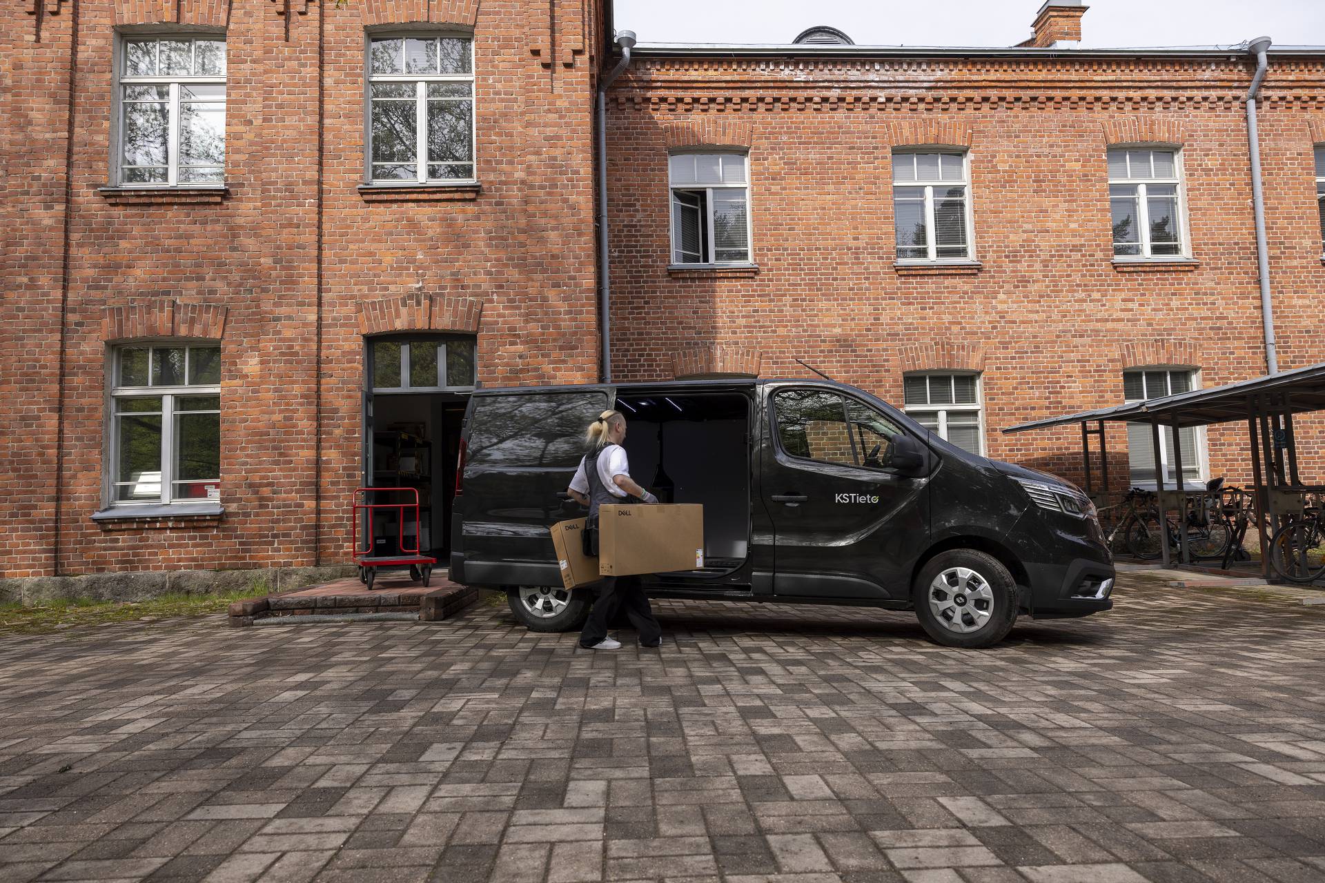 Elinkaari­palvelut